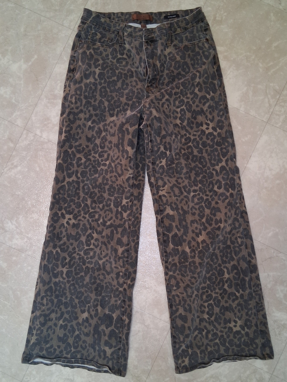 Judy Blue Retro Wide-Leg Pants - Picture 5 of 5